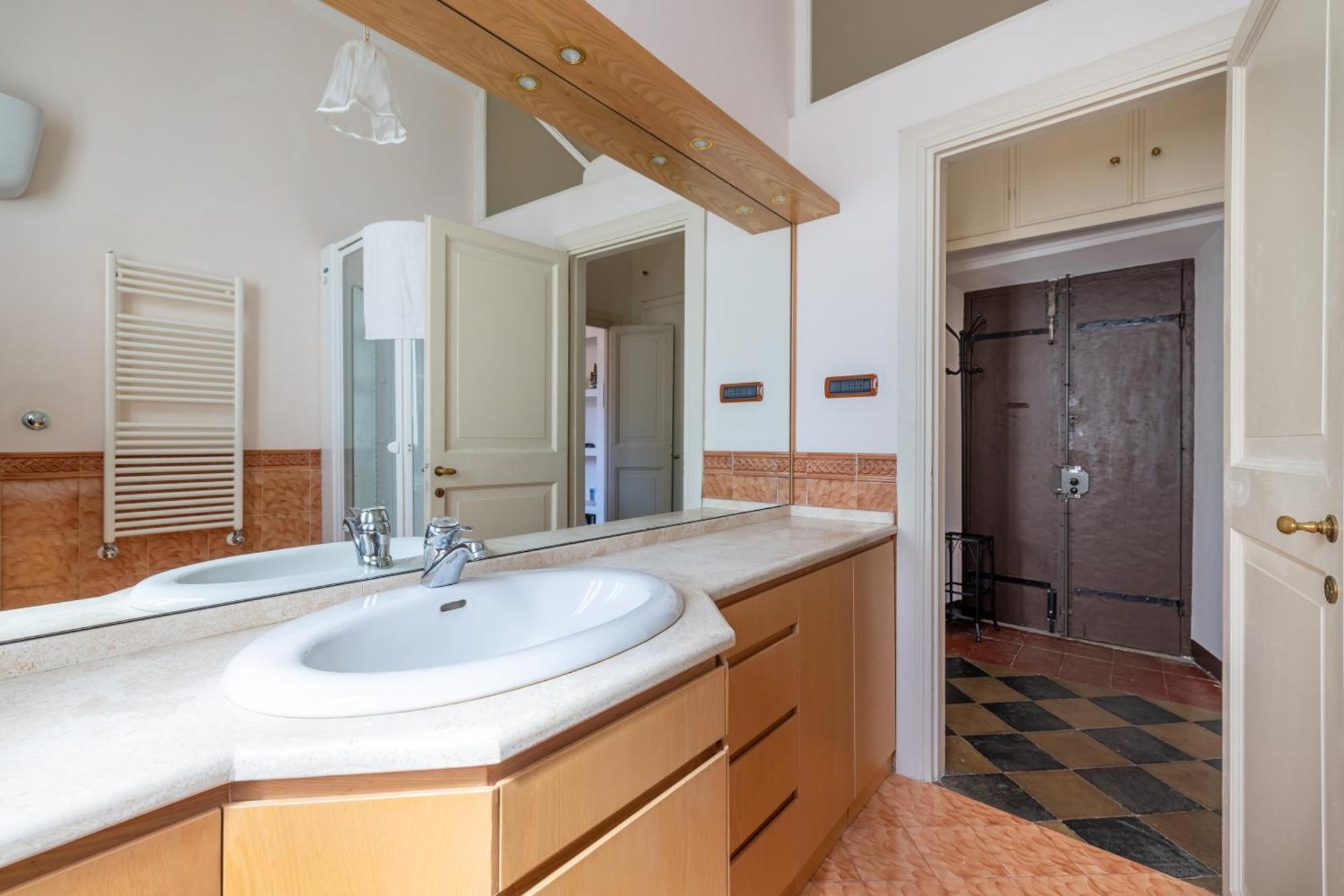 Charming Apartment At Spanish Steps, No Elevator Рим Экстерьер фото